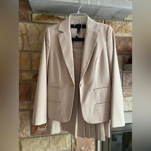 Apostrophe size 2 beige/cream blazer/suit jacket and skirt